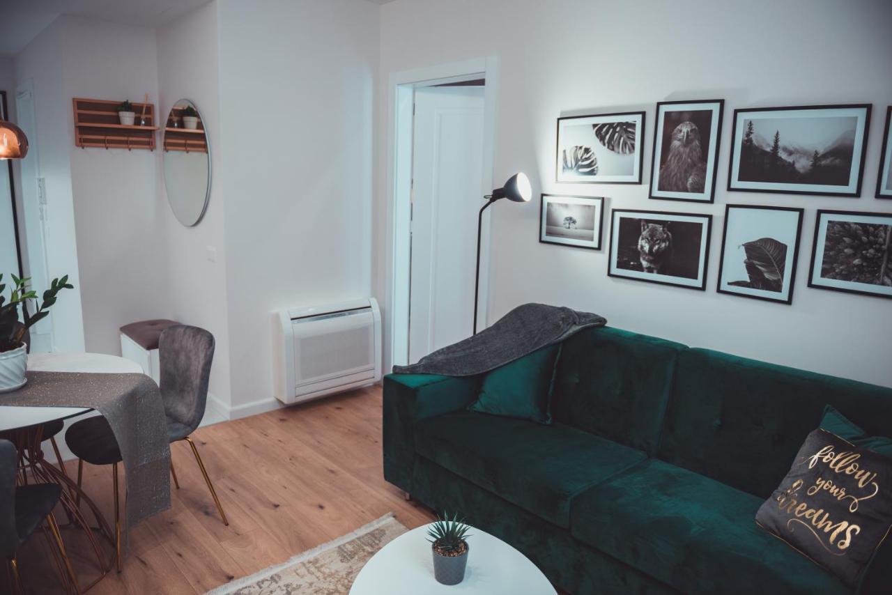 Tam Serviced Apartment City Center No2 Tirana Esterno foto